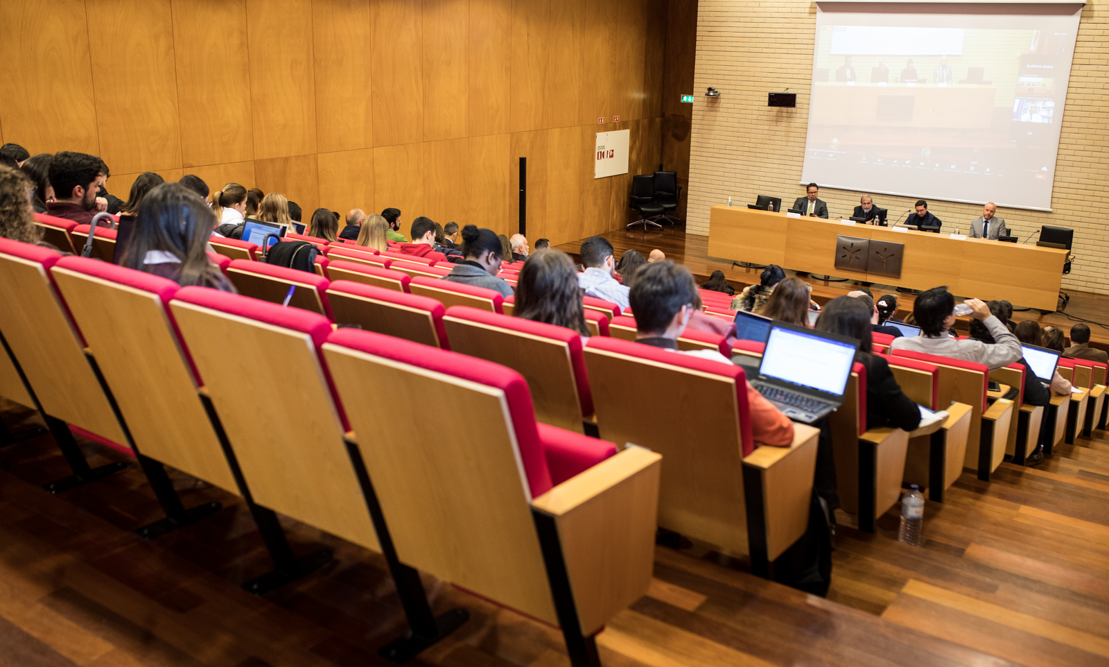 Thumbnail da galeria Seminário Internacional Escola de Direito e Protocolo